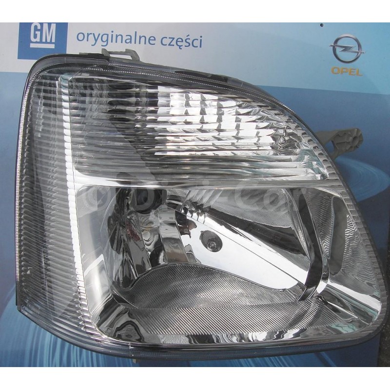 Reflektor prawy GM 9212206 (Opel AGILA A od 2003)